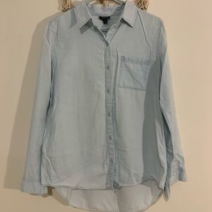 Chambray button down with front pocket